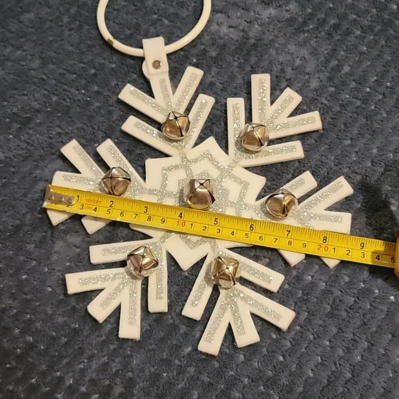 NEW SET OF 4 CHRISTMAS DECORATIONS - Picture 13 of 17